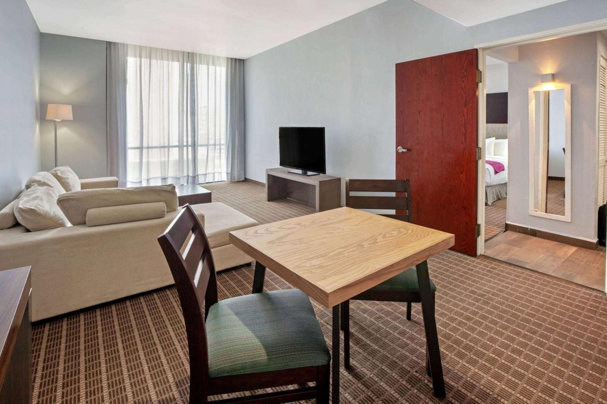 Chn Hotel Monterrey Norte, Trademark Collection By Wyndham Extérieur photo